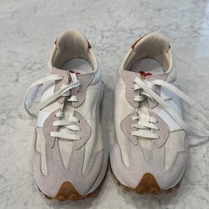 New Balance 327 neutral sneakers